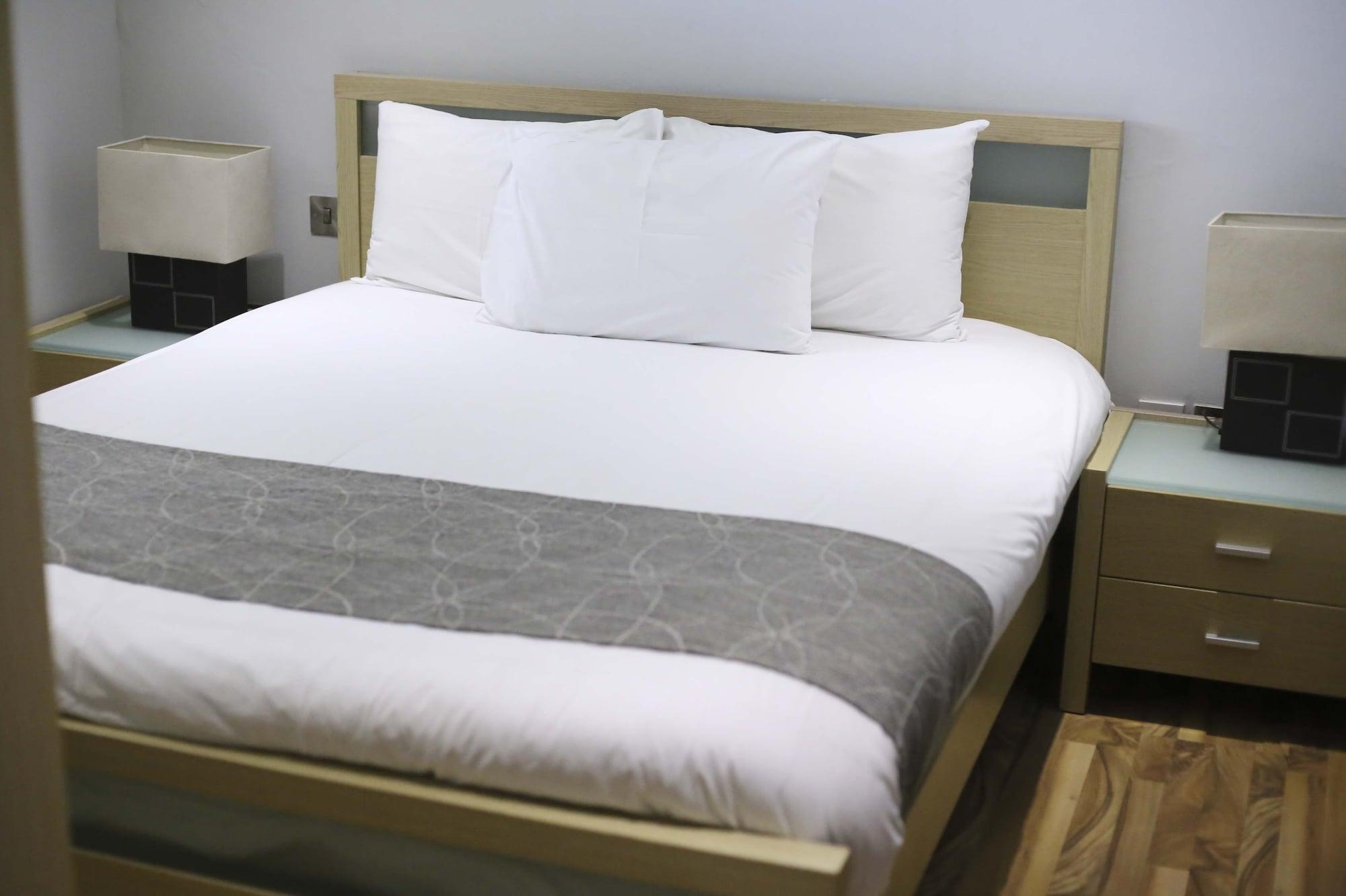 Pebbles Boutique 3* Sliema