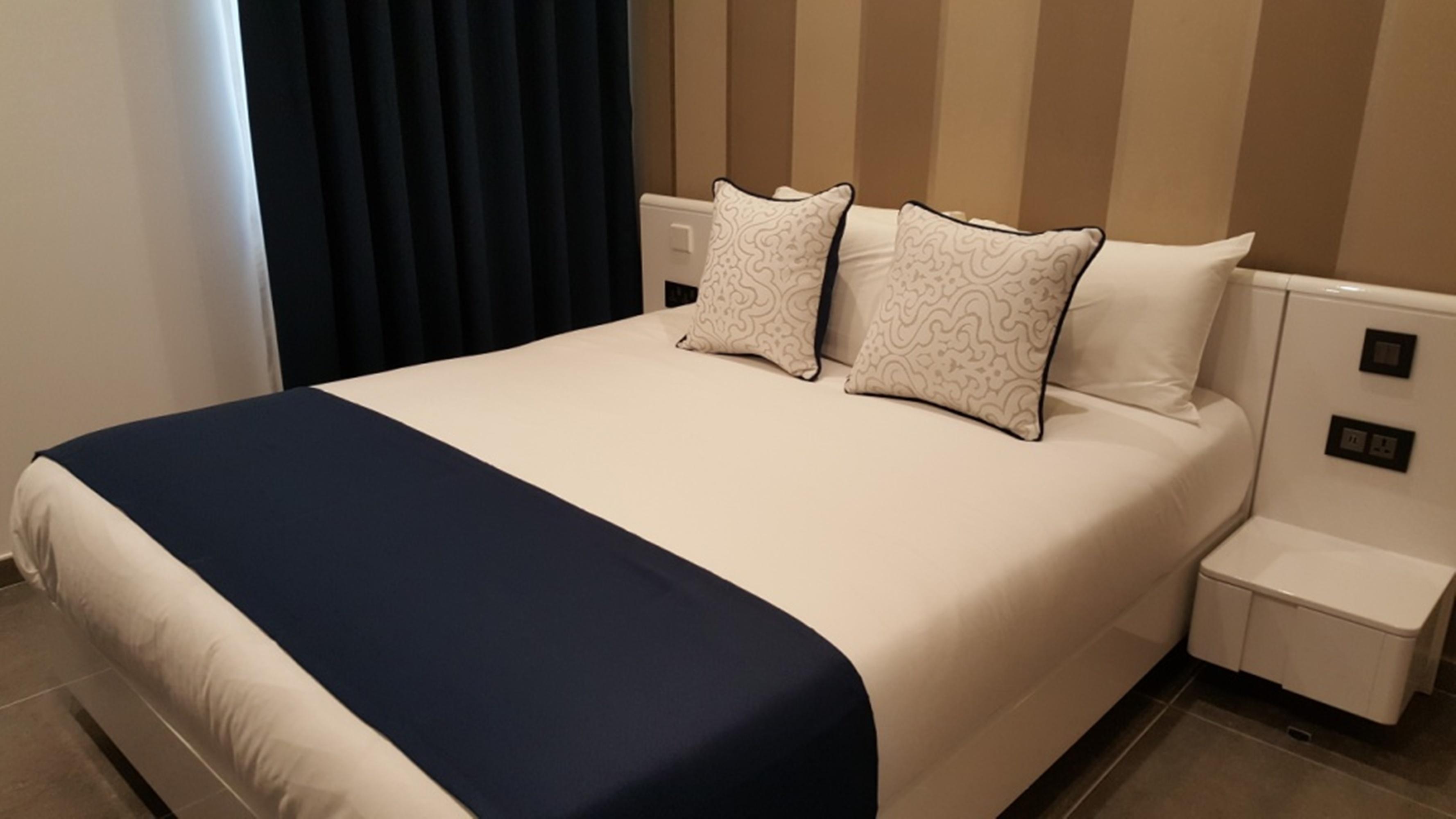 Pebbles Boutique Apartahotel 3*