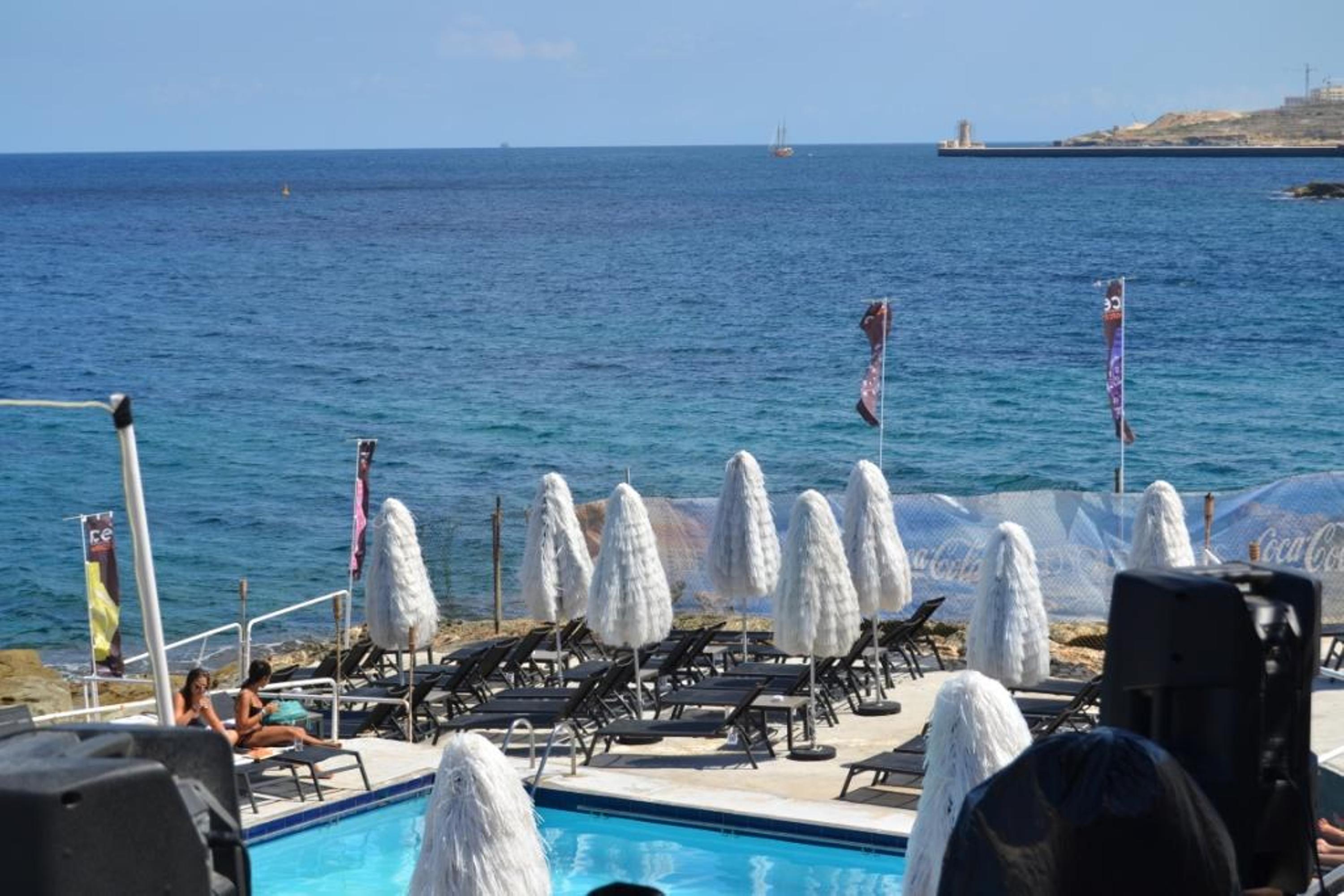 Apartahotel Pebbles Boutique