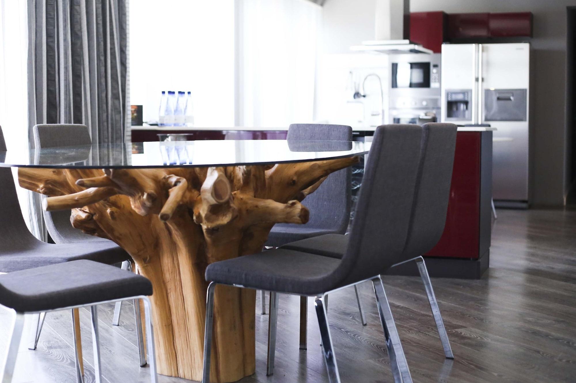 Pebbles Boutique Apartahotel Sliema